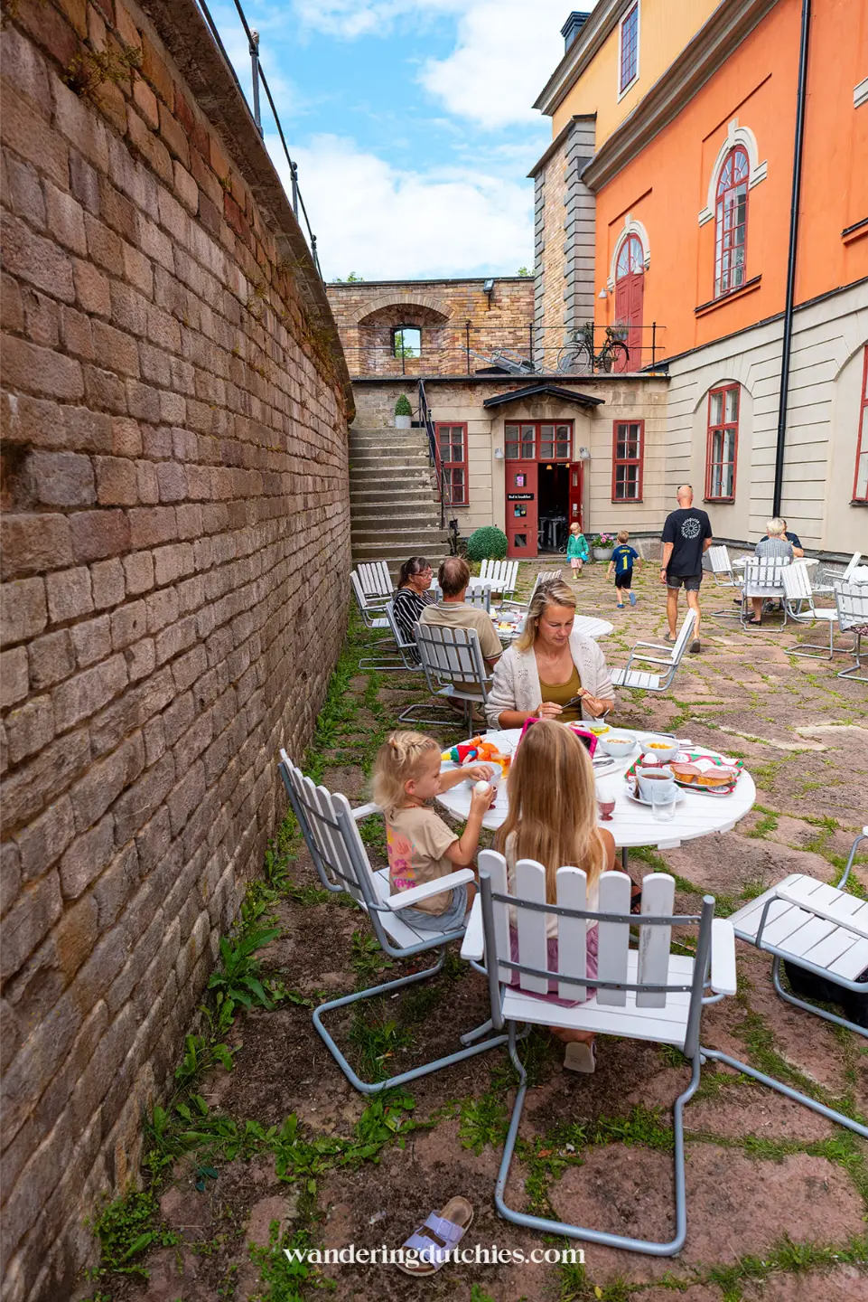 Ontbijten bij Kastellet B&B in Vaxholm, Zweden
